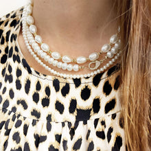Perla | Short Pearl Necklace