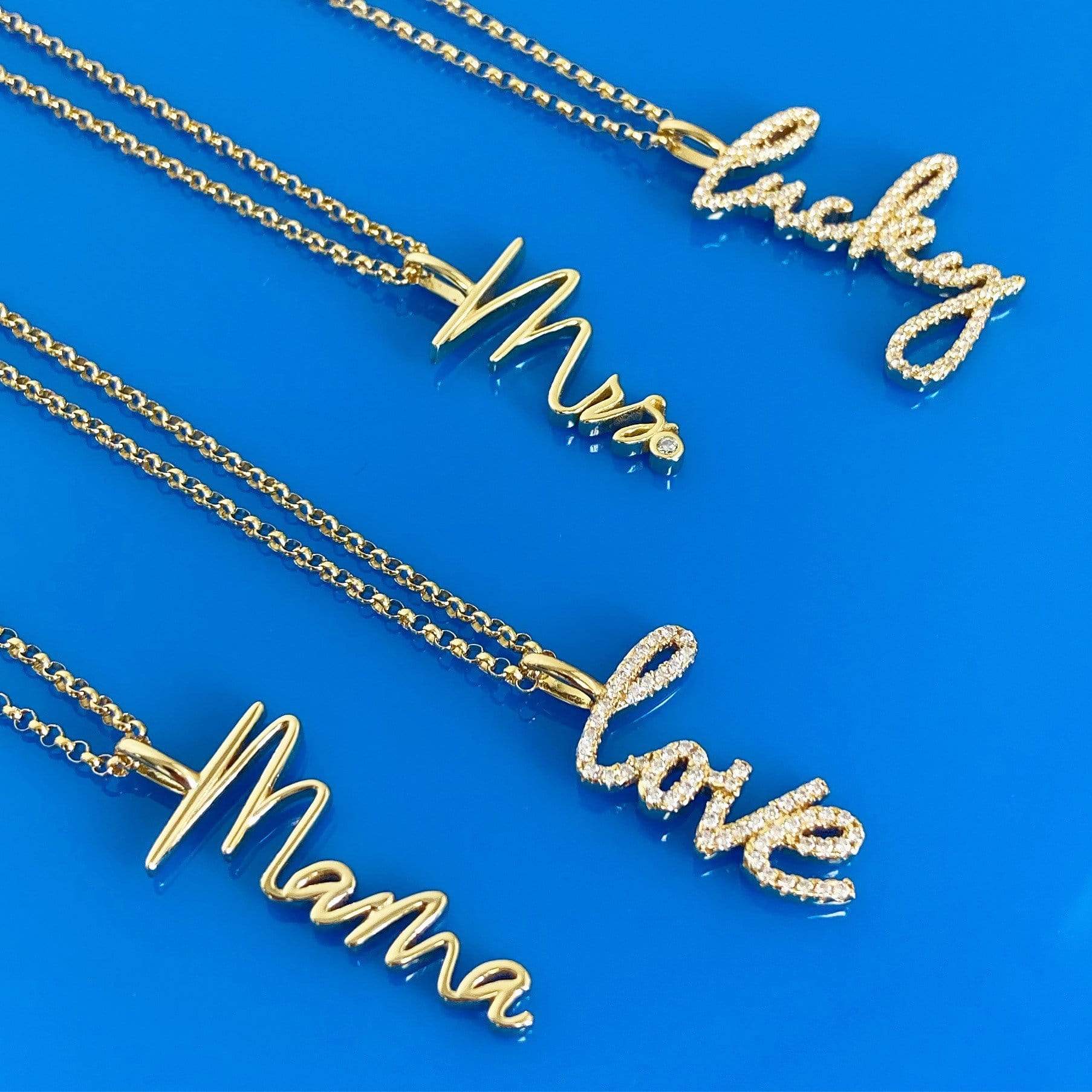 Custom Name Necklace in Personalized Script – P.S. I Love Italy